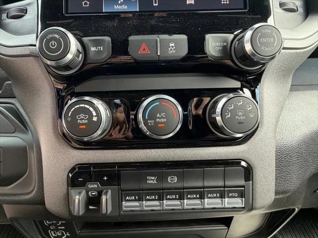 2026 Ram 5500 Tradesman/Big Horn