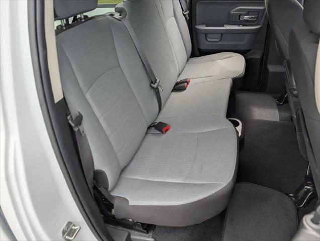 2024 Ram 1500 Classic SLT Quad Cab 4x2 6'4" Box