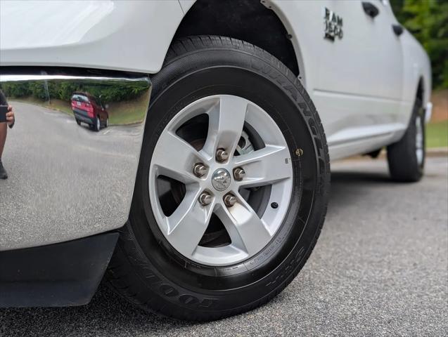 2024 Ram 1500 Classic SLT Quad Cab 4x2 6'4" Box