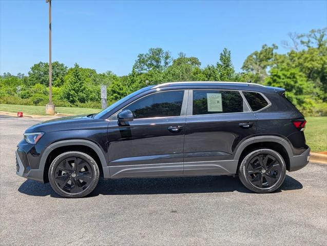 2025 Volkswagen Taos 1.5T SE