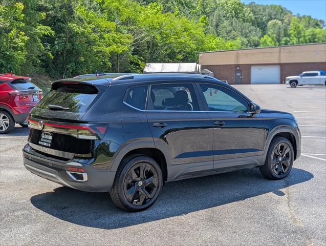 2025 Volkswagen Taos 1.5T SE