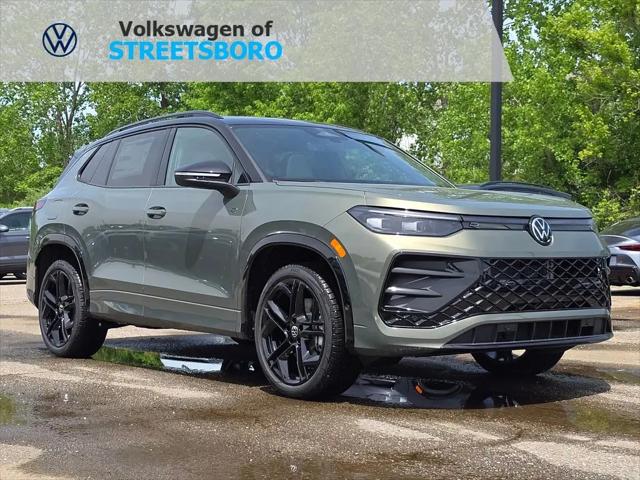 2026 Volkswagen Tiguan SE R-Line Black for sale in Streetsboro, OH
