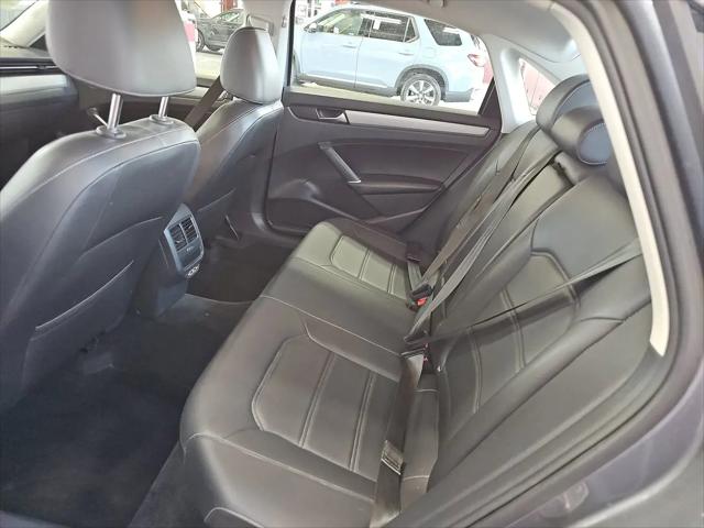 2020 Volkswagen Passat 2.0T SE