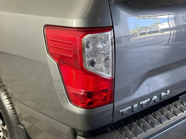 2021 Nissan Titan Crew Cab SV 4x4