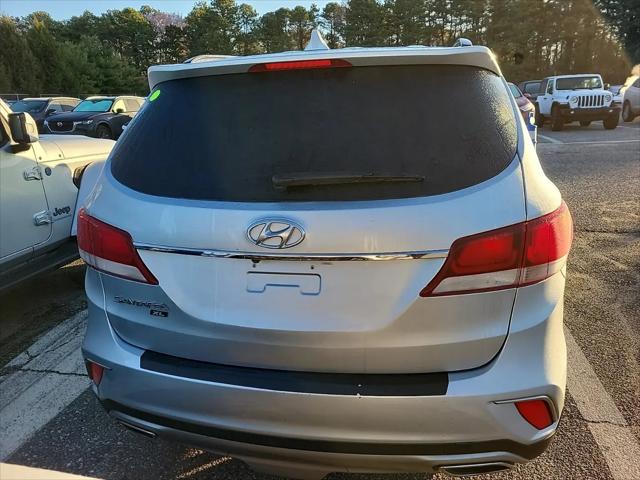 2019 Hyundai Santa Fe XL SE