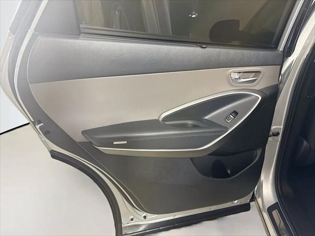 2019 Hyundai Santa Fe XL SE