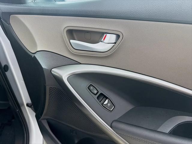 2019 Hyundai Santa Fe XL SE