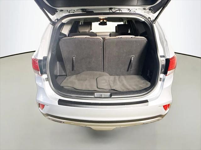 2019 Hyundai Santa Fe XL SE