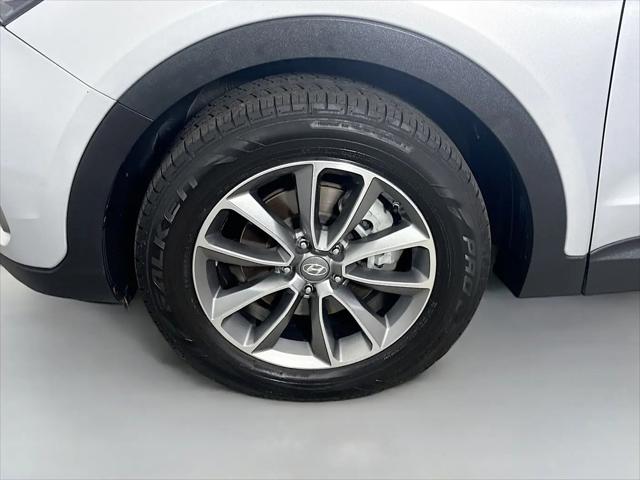 2019 Hyundai Santa Fe XL SE