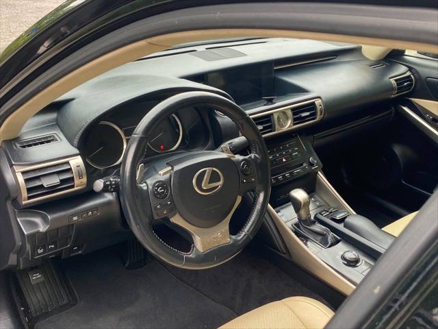 2014 Lexus IS 350 Base 4dr Sedan