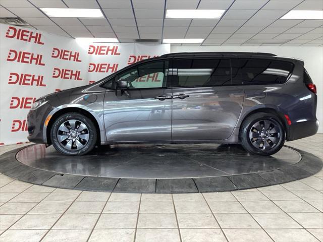 2020 Chrysler Pacifica Hybrid Touring L