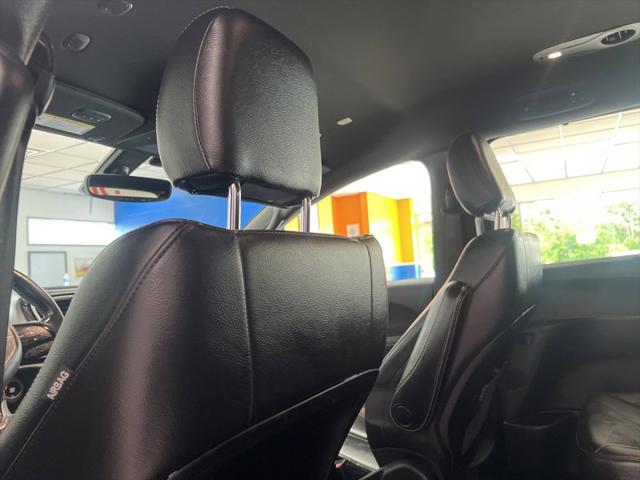 2020 Chrysler Pacifica Hybrid Touring L