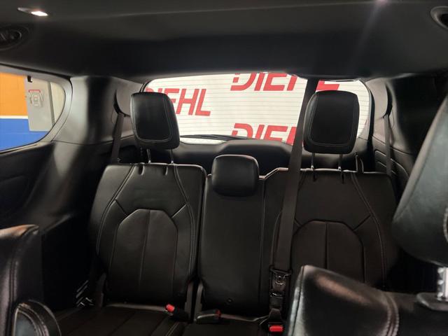 2020 Chrysler Pacifica Hybrid Touring L