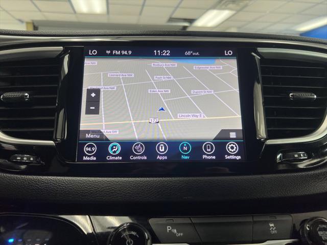 2020 Chrysler Pacifica Hybrid Touring L