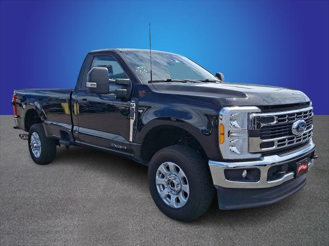 2023 Ford F-350 XLT