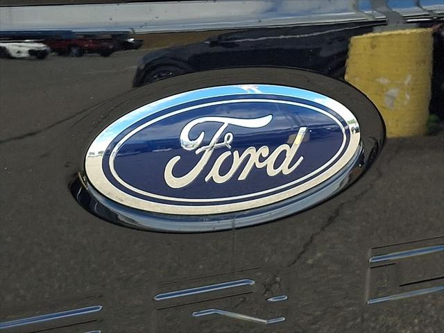 2023 Ford F-350 XLT