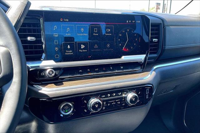 2024 GMC Sierra 1500 4WD Crew Cab Short Box Elevation with 3VL