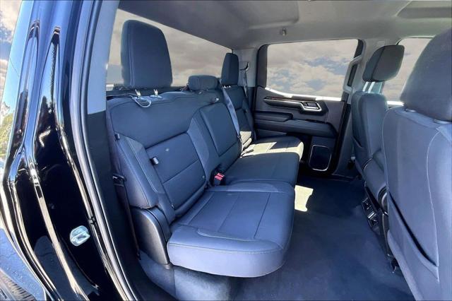 2024 GMC Sierra 1500 4WD Crew Cab Short Box Elevation with 3VL