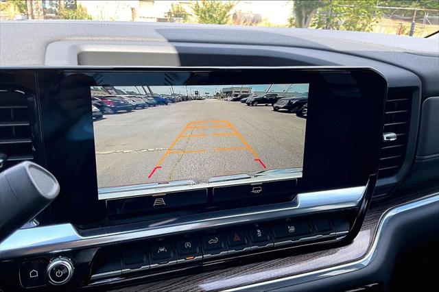 2024 GMC Sierra 1500 4WD Crew Cab Short Box Elevation with 3VL