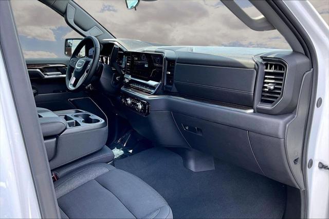 2024 GMC Sierra 1500 4WD Crew Cab Short Box Elevation with 3VL
