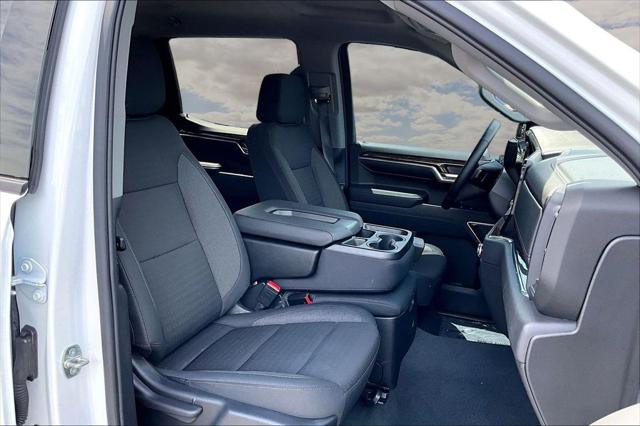 2024 GMC Sierra 1500 4WD Crew Cab Short Box Elevation with 3VL