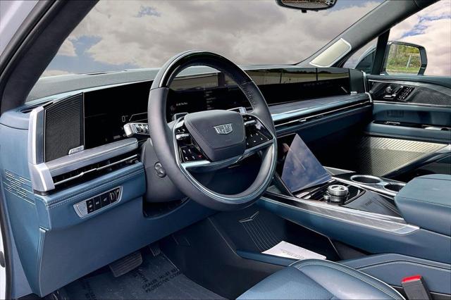 2025 Cadillac Escalade Luxury 2 AWD