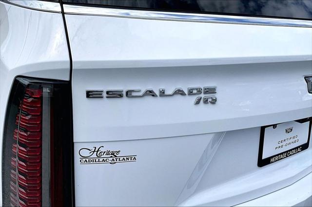 2025 Cadillac Escalade Luxury 2 AWD