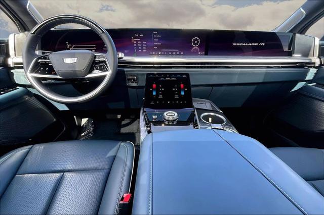 2025 Cadillac Escalade Luxury 2 AWD