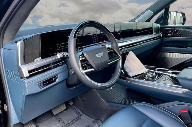 2025 Cadillac Escalade Luxury 2 AWD