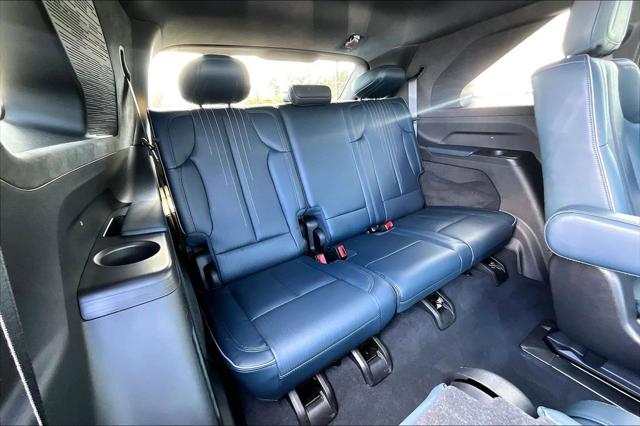 2025 Cadillac Escalade Luxury 2 AWD
