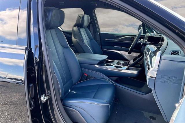 2025 Cadillac Escalade Luxury 2 AWD