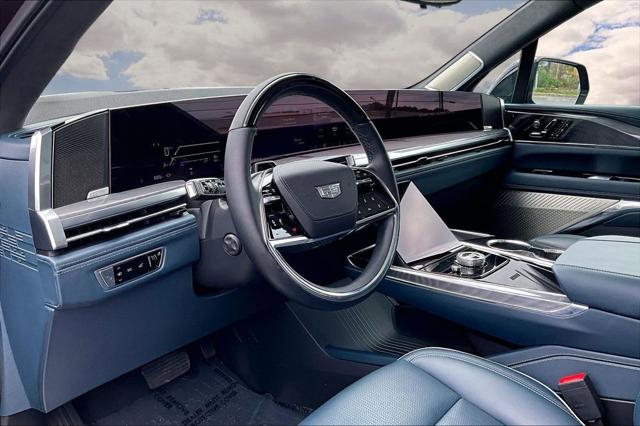 2025 Cadillac Escalade Luxury 2 AWD