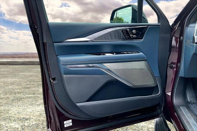 2025 Cadillac Escalade Luxury 2 AWD