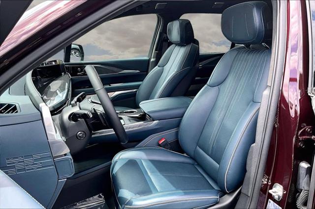 2025 Cadillac Escalade Luxury 2 AWD