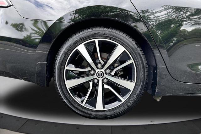 2021 Nissan Maxima SV Xtronic CVT