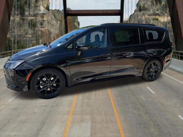 2027 Chrysler Pacifica Limited