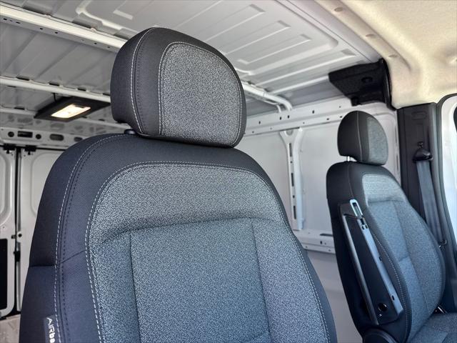 2026 Ram ProMaster Cargo Van SLT Low Roof 136" WB