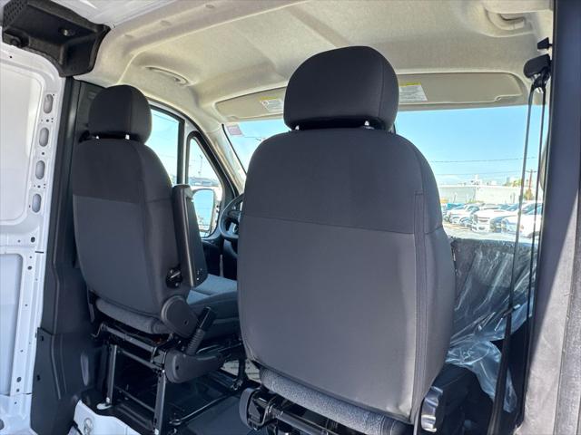 2026 Ram ProMaster Cargo Van SLT Low Roof 136" WB