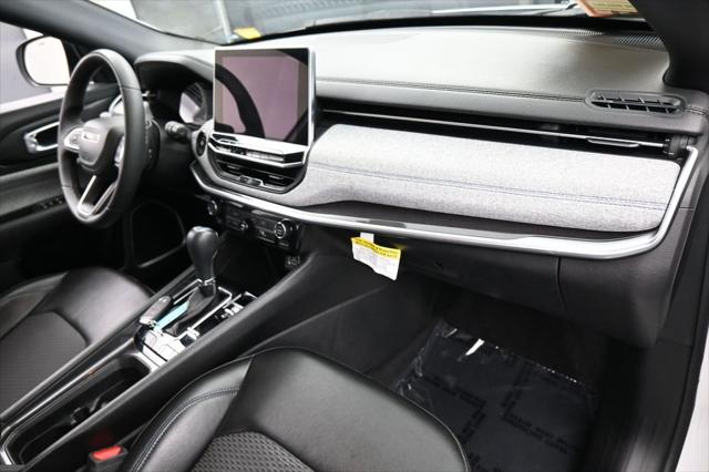 2023 Jeep Compass Latitude 4x4