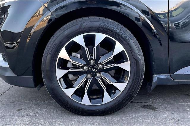2024 Kia Carnival MPV EX