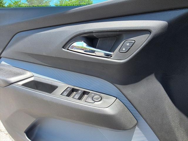 2027 Chevrolet Bolt LT FWD