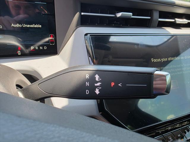2027 Chevrolet Bolt LT FWD
