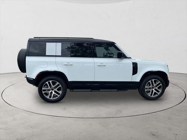 2026 Land Rover Defender P400 X-Dynamic SE