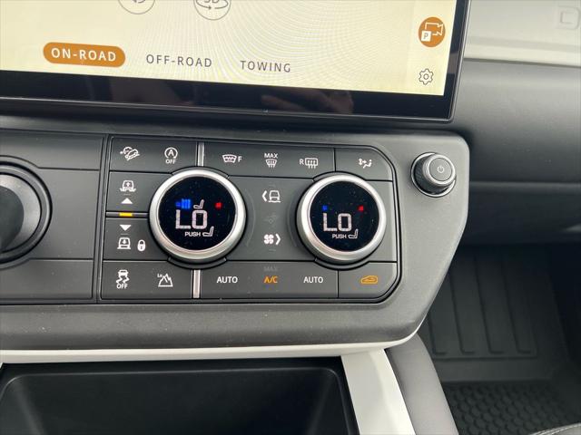 2026 Land Rover Defender P400 X-Dynamic SE