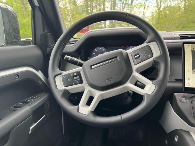 2026 Land Rover Defender P400 X-Dynamic SE