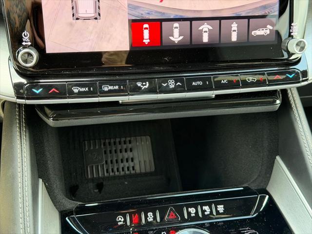 2026 Jeep Grand Wagoneer Upland