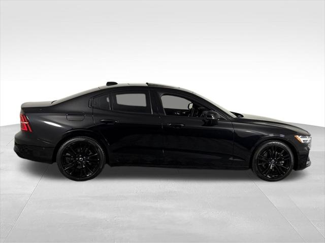 2023 Volvo S60 B5 Plus Black Edition
