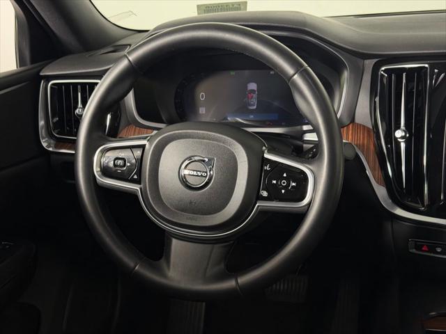 2023 Volvo S60 B5 Plus Black Edition