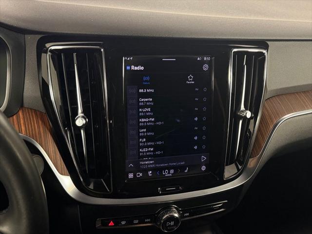 2023 Volvo S60 B5 Plus Black Edition