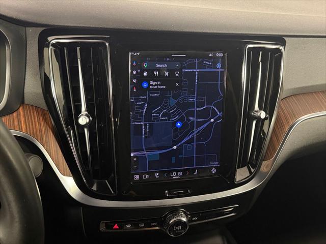 2023 Volvo S60 B5 Plus Black Edition